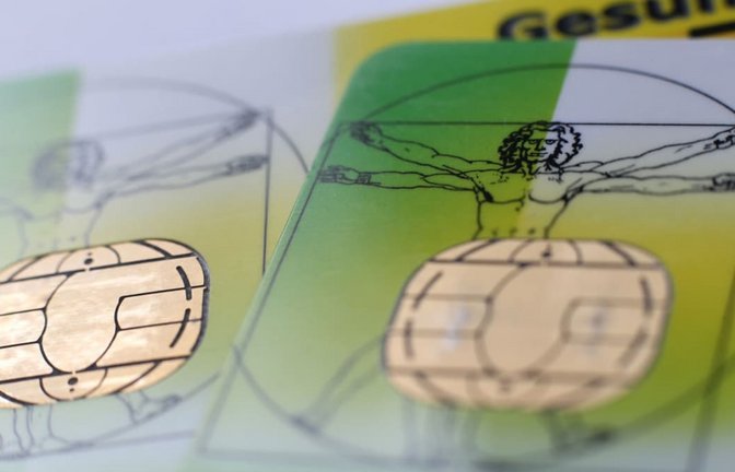 Unrentable Datenzentren für künstliche Intelligenz statt Gesundheitsleistungen? Hohe Summen haben sich laut Recherchen „in Luft aufgelöst“.<span class='image-autor'>Karl-Josef Hildenbrand/dpa</span>