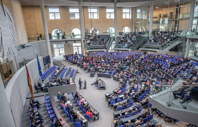 Nur 73 der 630 Mitglieder des neuen Bundestags haben einen Migrationshintergrund.<span class='image-autor'>Foto: dpa/Michael Kappeler</span>
