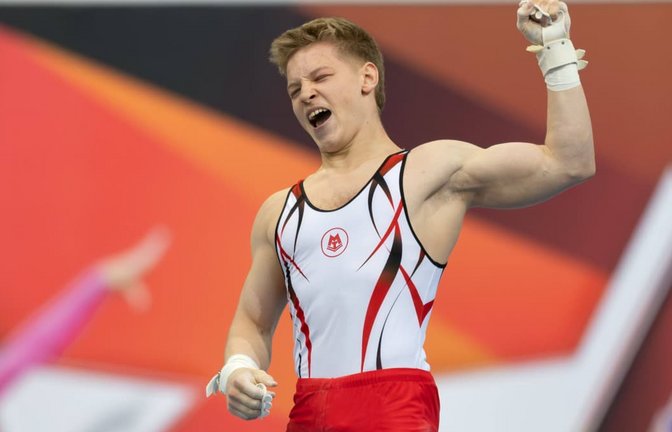 Gabriel Eichhorn nach seinem Deutschen Meistertitel am Reck bei den Finals 2026.<span class='image-autor'>IMAGO/Kessler-Sportfotografie</span>