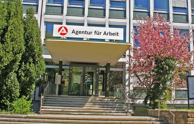 Weniger Arbeitslose als im August, aber mehr als im Vorjahr: Die Agentur für Arbeit Ludwigsburg präsentiert die Zahlen für September 2025. Archivfoto: VKZ