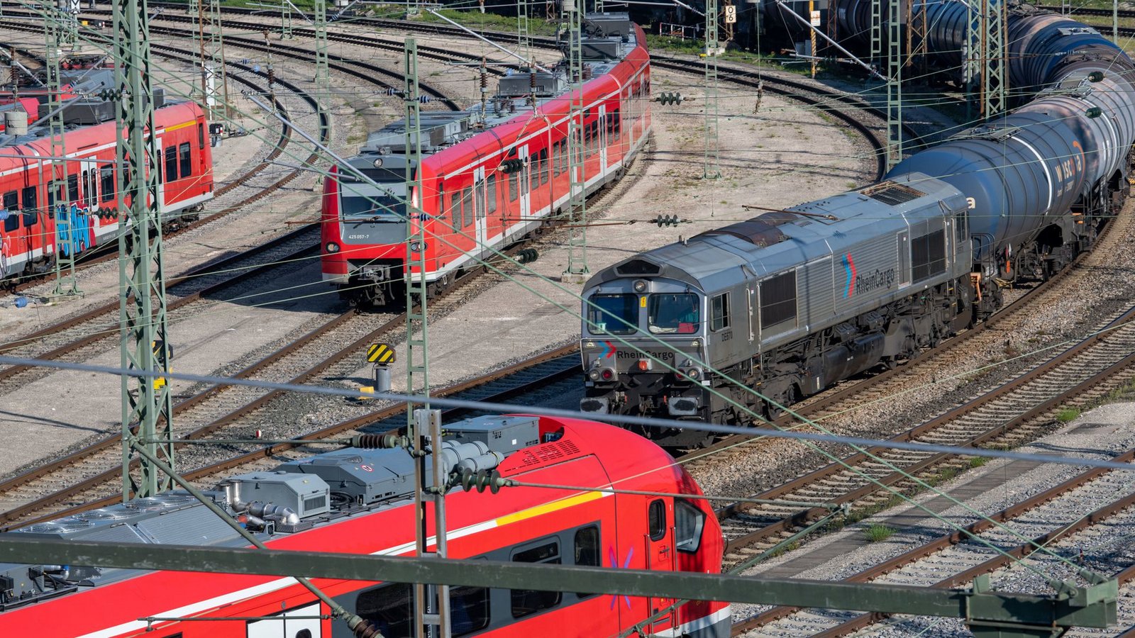 Der Vorfall ereignete sich am Ulmer Hauptbahnhof. (Archivbild)Foto: dpa/Stefan Puchner