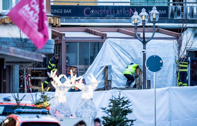 In der Bar „Le Constellation“ an der Hauptstraße des Ortes brach das Feuer aus.<span class='image-autor'>Foto: AFP/Maxime Schmid</span>