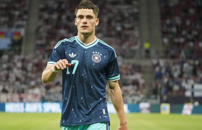 Florian Wirtz ist nicht nur auf dem Platz Teil eines großen Teams – auch privat ist der Nationalspieler in einer großen Familie aufgewachsen.<span class='image-autor'>Foto: IMAGO / Chai v.d. Laage</span>