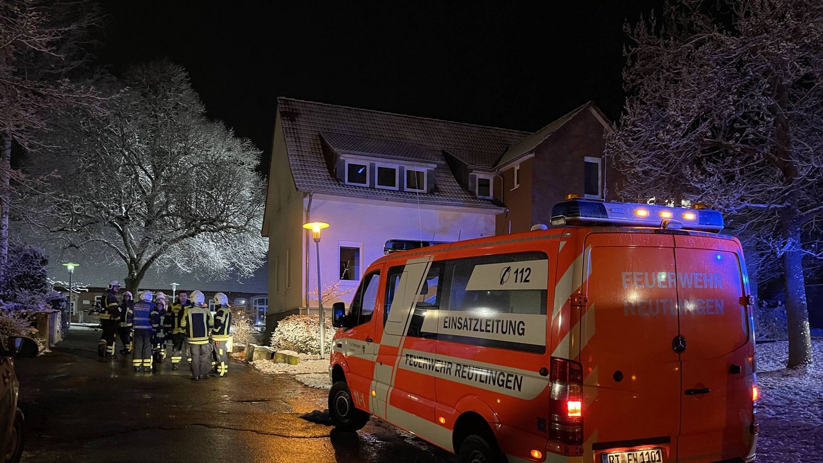 Am Dienstagabend kommt es zu einem Großeinsatz in Reutlingen.Foto: 7aktuell.de/Simon Adomat/7aktuell.de | Simon Adomat Am Dienstagabend kommt es zu einem Großeinsatz in Reutlingen.Foto: 7aktuell.de/Simon Adomat/7aktuell.de | Simon Adomat