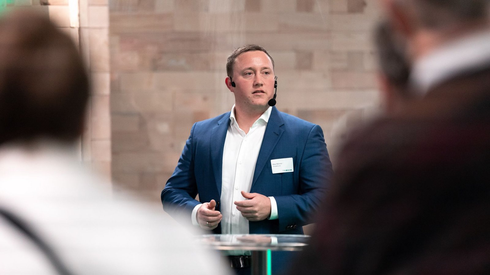 Der Vorstandsvorsitzende Max Wörner bei der Eröffnung des neuen Stammwerks in TübingenFoto: privat Der Vorstandsvorsitzende Max Wörner bei der Eröffnung des neuen Stammwerks in TübingenFoto: privat