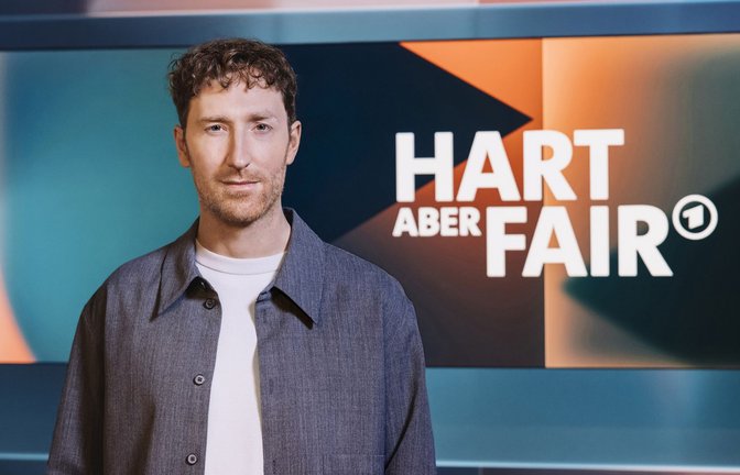 Hat Sommerpause: Moderator Louis Klamroth<span class='image-autor'>Foto: obs/ARD Das Erste</span>