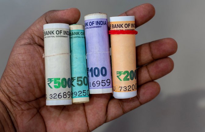 In Indien hat ein Mann die Leiche seiner Schwester ausgegraben und in eine Bank gebracht (Symbolfoto).<span class='image-autor'>Foto: IMAGO/Depositphotos/mahata.somnath@gmail.com via ima</span>