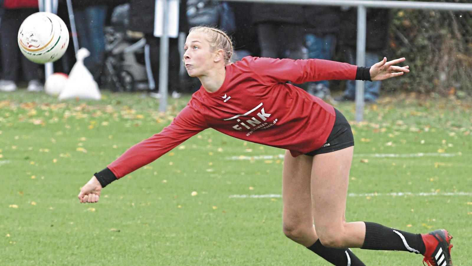 Für die DM-Qualifikation müssen Julie Schlemme und ihre Mannschaftskameradinnen der U 18 des TV Vaihingen bei der süddeutschen Meisterschaft mindestens Zweiter werden. Foto: Nachreiner Für die DM-Qualifikation müssen Julie Schlemme und ihre Mannschaftskameradinnen der U 18 des TV Vaihingen bei der süddeutschen Meisterschaft mindestens Zweiter werden. Foto: Nachreiner