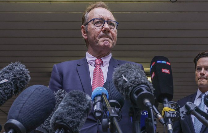 Der US-Schauspieler Kevin Spacey muss sich wegen mutmaßlicher Sexualdelikte vor Gericht verantworten (Archivfoto).<span class='image-autor'>Foto: IMAGO/i Images/IMAGO/Martyn Wheatley / i-Images</span>