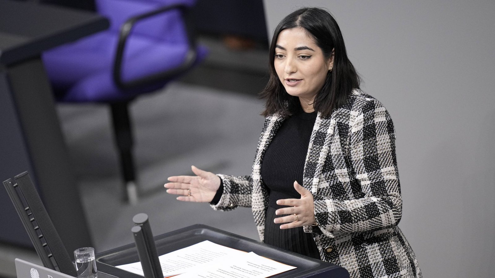 Reem Alabali-Radovan warnt vor rechter Gewalt (Archivfoto).Foto: IMAGO/Political-Moments/IMAGO Reem Alabali-Radovan warnt vor rechter Gewalt (Archivfoto).Foto: IMAGO/Political-Moments/IMAGO