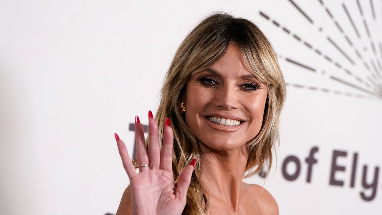 Heidi Klum präsentiert "Germany's Next Topmodel".Foto: Jordan Strauss/AP/dpa Heidi Klum präsentiert "Germany's Next Topmodel".Foto: Jordan Strauss/AP/dpa