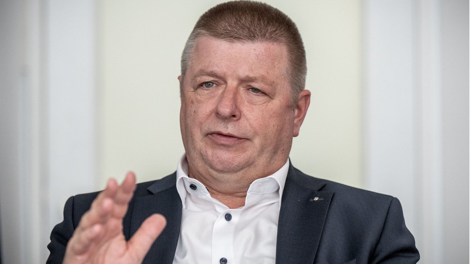 Der Präsident des Bundesamts für Verfassungsschutz, Thomas Haldenwang, zieht eine düstere Bilanz. (Archivbild)Foto: dpa/Michael Kappeler
