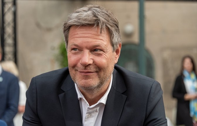 Robert Habeck 2023 bei einer Veranstaltung in Kiel.<span class='image-autor'>Foto: penofoto/ Shutterstock</span>