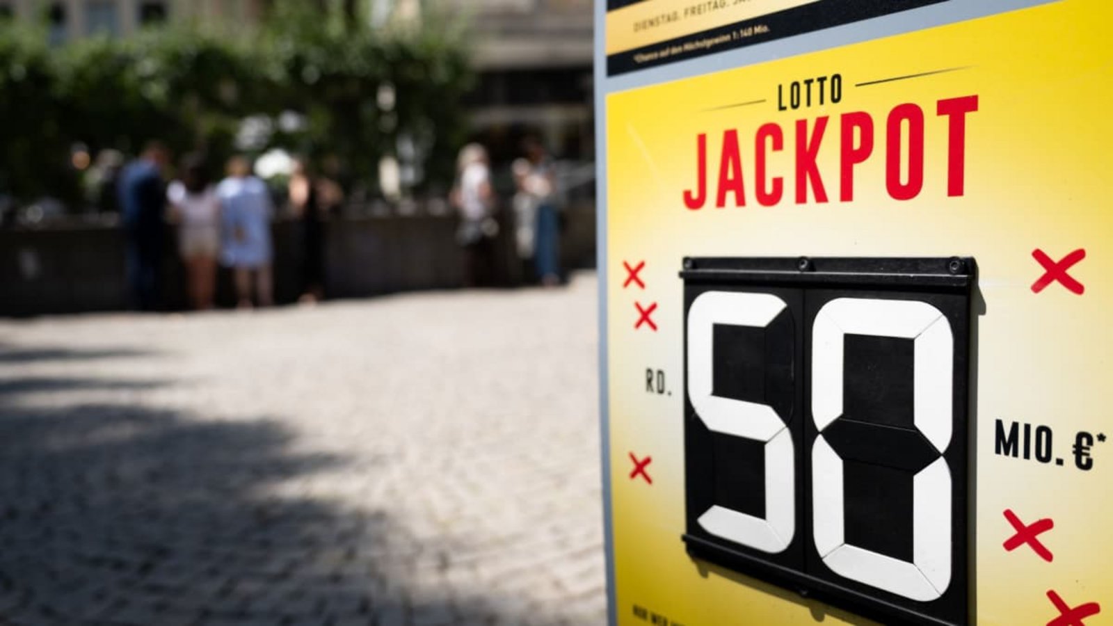 Im Lotto-Jackpot am Samstag, 25.07.2026, lagen 50 Millionen Euro.Florian Wiegand/dpa