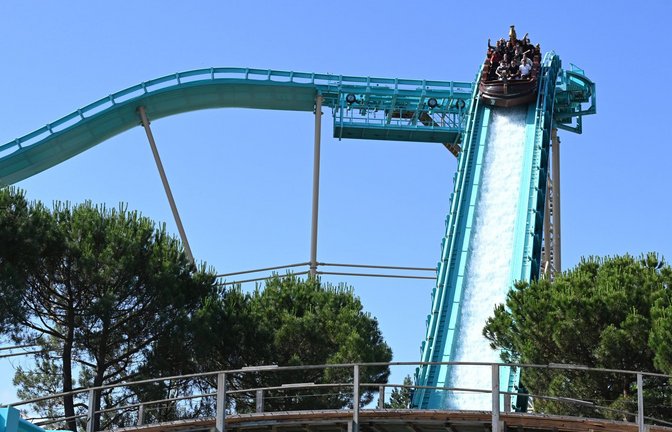 Das Wasser-Fahrgeschäft wurde im Jahr 2005 zum 30-jährigen Bestehen des Parks eröffnet.<span class='image-autor'>Foto: IMAGO/Petra Schneider</span>