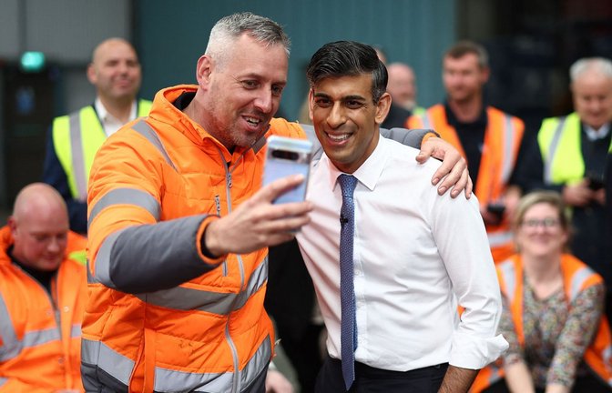 Öffentliche Auftritte sind seine Sache nicht: Großbritanniens Premier Rishi Sunak.<span class='image-autor'>Foto: AFP/Henry Nicholls</span>