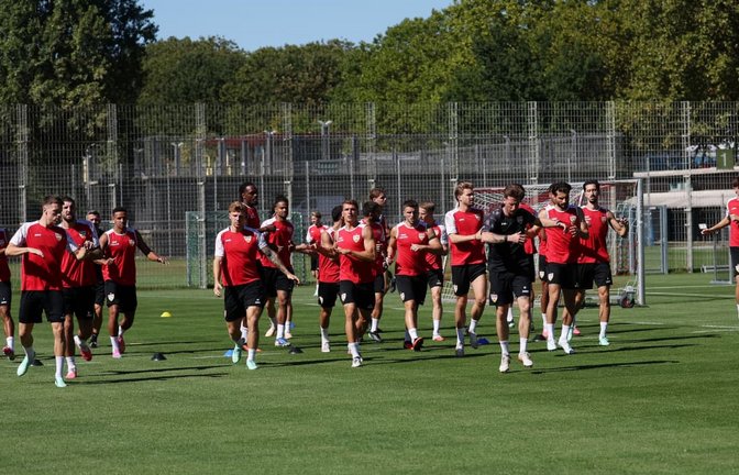 Der VfB ist mit einer öffentlichen Trainingseinheit in die Woche gestartet.<span class='image-autor'>Baumann/Julia Rahn</span>