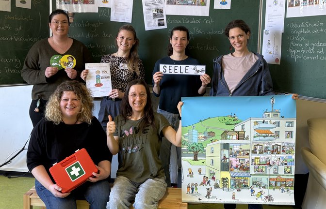 Mit Wimmelbildern wird bei den Workshops an Grundschulen das Thema psychische Gesundheit kindgerecht aufgegriffen.  <span class='image-autor'>Foto: p</span>
