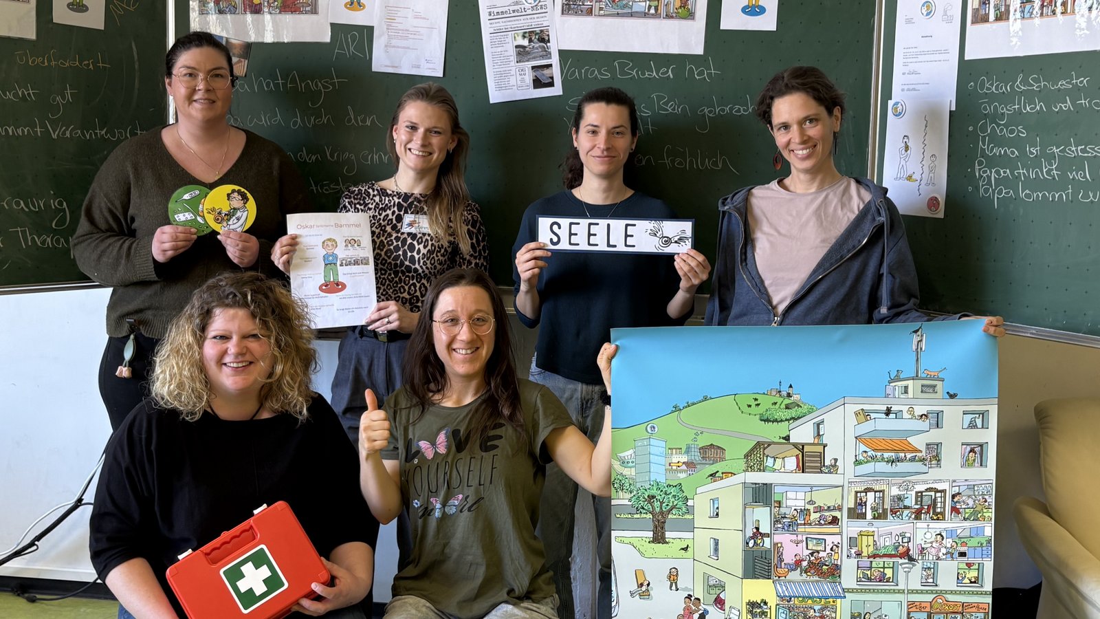 Mit Wimmelbildern wird bei den Workshops an Grundschulen das Thema psychische Gesundheit kindgerecht aufgegriffen. Foto: p Mit Wimmelbildern wird bei den Workshops an Grundschulen das Thema psychische Gesundheit kindgerecht aufgegriffen. Foto: p