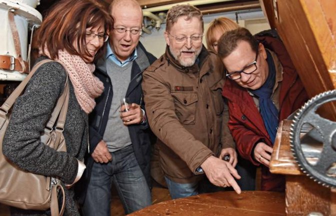 Bei Führungen gibt es Einblicke in die Whisky-Herstellung.  Foto: p
