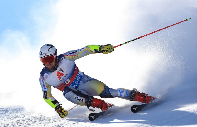 Ski Alpin gehört zum festen Bestandteil des Wintersports.<span class='image-autor'>Foto: Pierre Teyssot / shutterstcok.com</span>