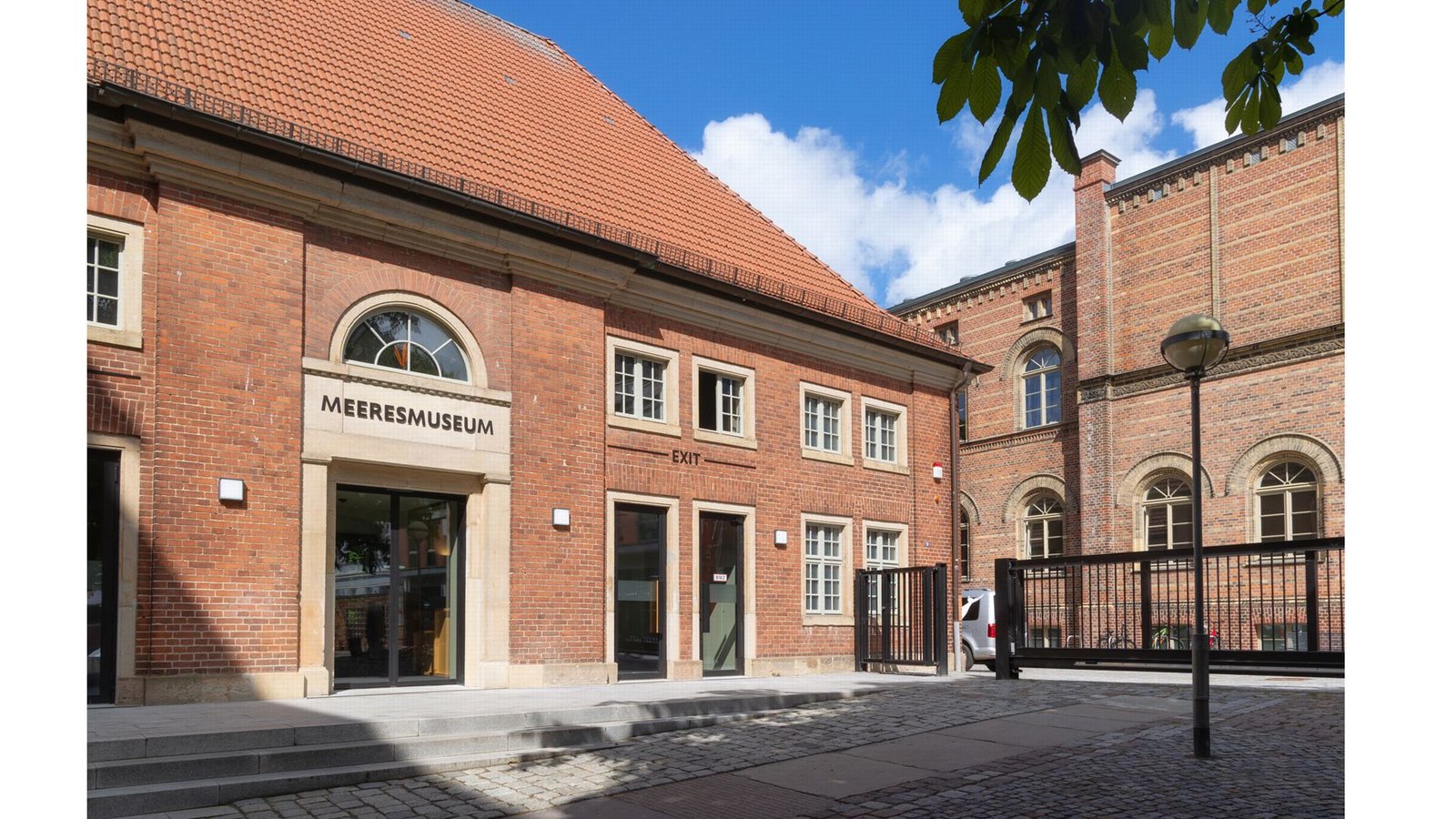 Lob für Sanierung und Erweiterung –  Reichel Schlaier Architekten aus Stuttgart haben in Stralsund das Deutsche Meeresmuseum zukunftsfähig saniert und weitergebautFoto: Deutsches Meeresmuseum/Anke U. Neumeister