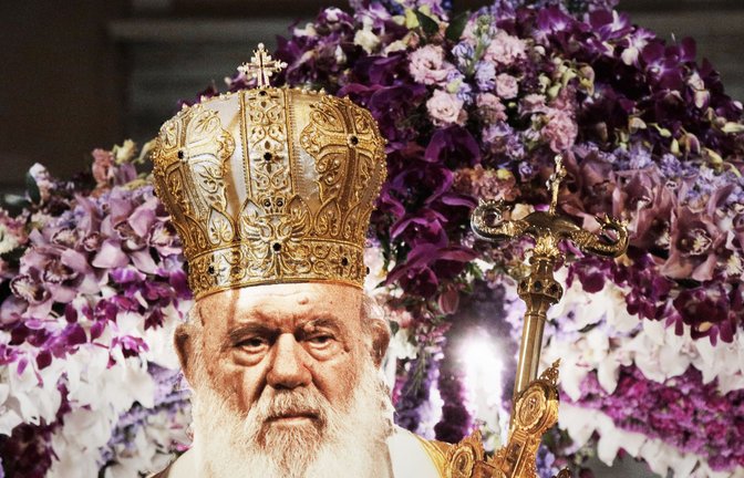 Erzbischof Hieronymus wettert gegen die Ehe für alle.<span class='image-autor'>Foto: imago//Christos Bonis</span>