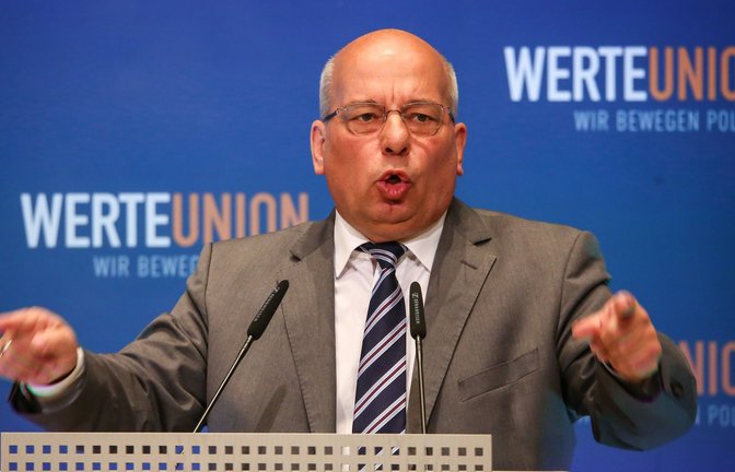 DPolG-Chef Rainer Wendt bei einem Vortrag beim damaligen Verein „Werte Union“, einem Zusammenschluss rechtskonservativer CDU- und CSU-Mitglieder. Aus dem Verein entstand im Februar 2024 eine neue Partei.<span class='image-autor'>Foto: dpa</span>