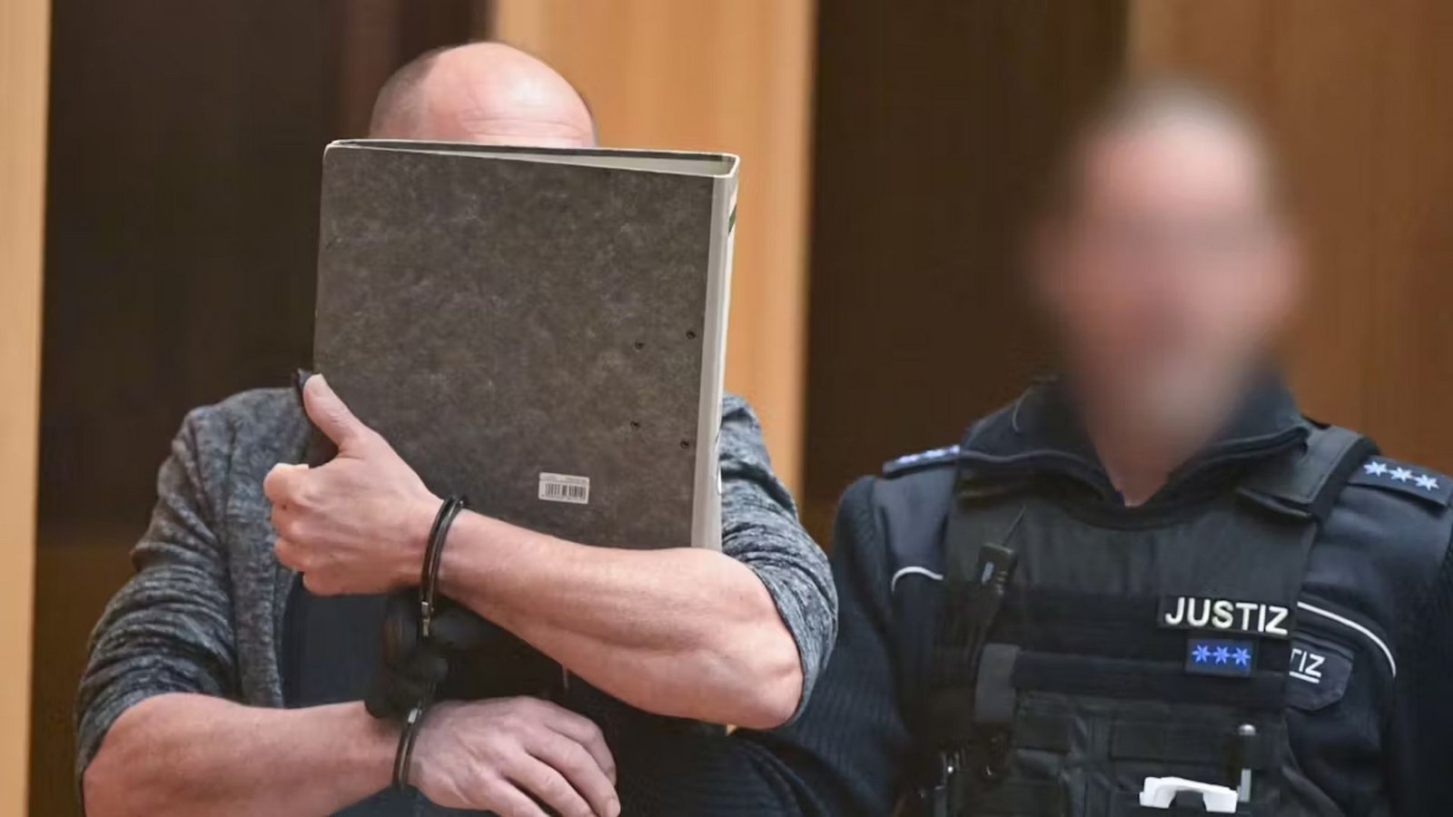 Ein 58 Jahre alter Mann aus Horb soll zum militärischen Arm der Bewegung um Prinz Reuß gezählt haben.Foto: dpa/Bernd Weißbrod (Archiv) Ein 58 Jahre alter Mann aus Horb soll zum militärischen Arm der Bewegung um Prinz Reuß gezählt haben.Foto: dpa/Bernd Weißbrod (Archiv)