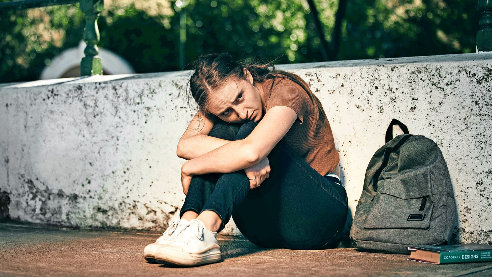 Immer mehr Jugendliche fühlen sich einsam, viele haben nicht gelernt, wie tragfähige soziale Bindungen funktionieren.Foto: IMAGO/Zoonar Immer mehr Jugendliche fühlen sich einsam, viele haben nicht gelernt, wie tragfähige soziale Bindungen funktionieren.Foto: IMAGO/Zoonar