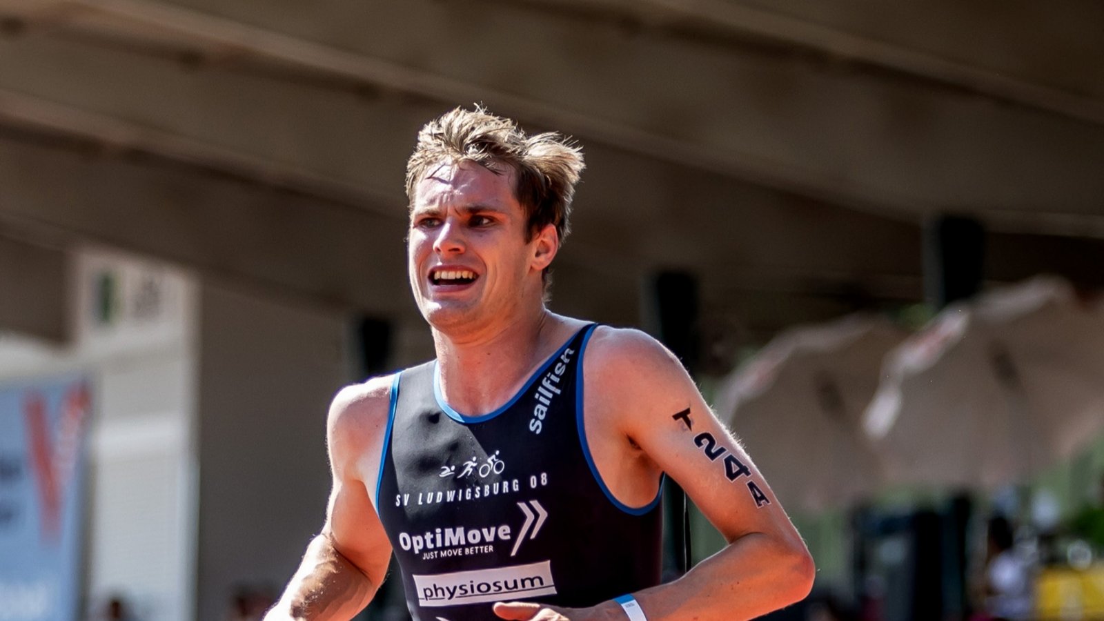 Der Oberriexinger Triathlet Julian Großkopf wird als bester Athlet der abgelaufenen Saison in der 2. Bundesliga Süd ausgezeichnet. Foto: DTU/Raphael Schmitt