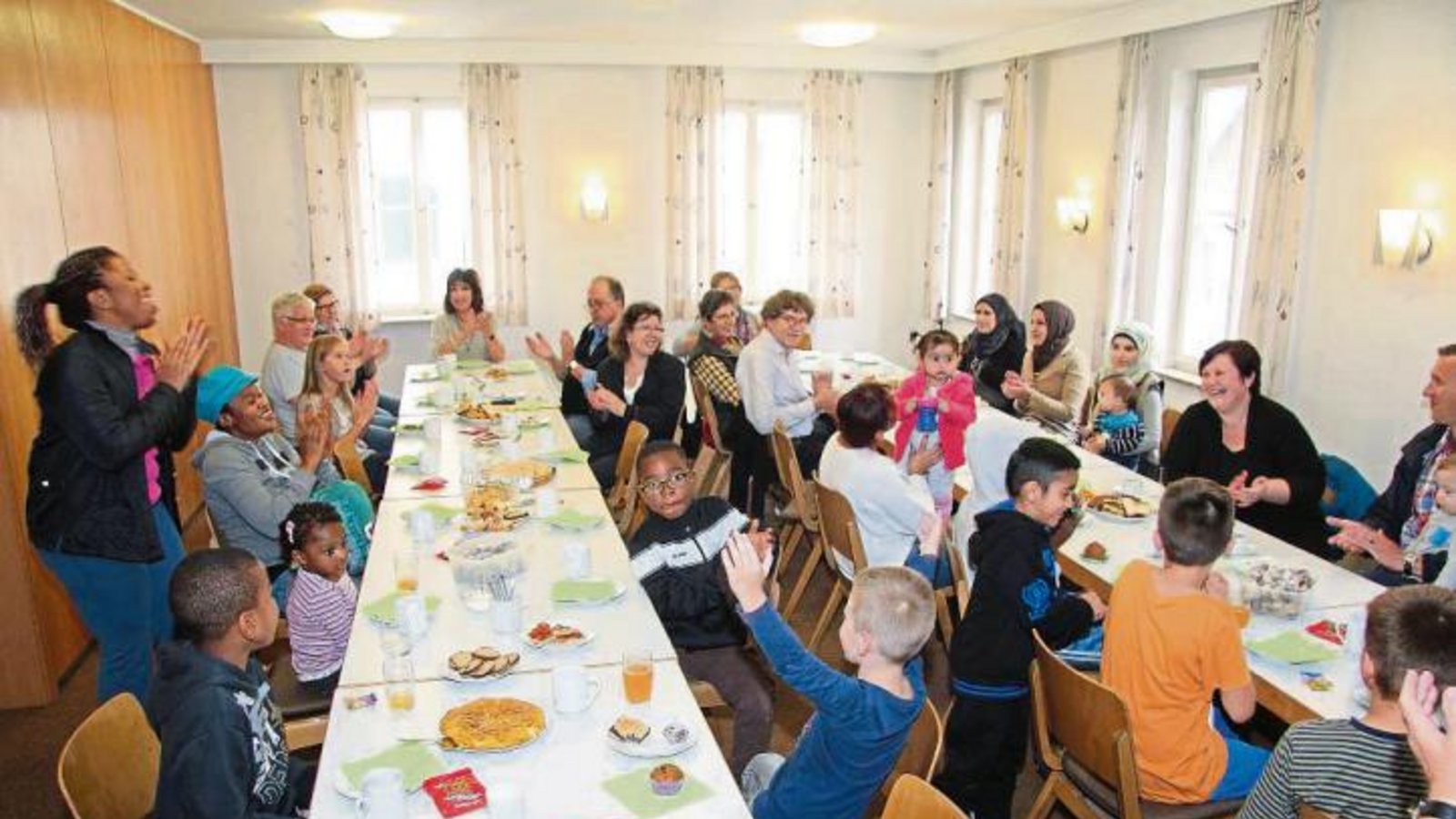 Hoch her ging es im Café International am vergangenen Freitag. Foto: Gergen Hoch her ging es im Café International am vergangenen Freitag. Foto: Gergen