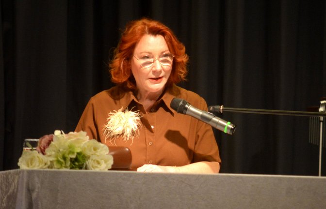 Petra Frey liest in Mühlacker aus ihrem Buch „SterbeMund“ <span class='image-autor'>Fotos: Stahlfeld</span>