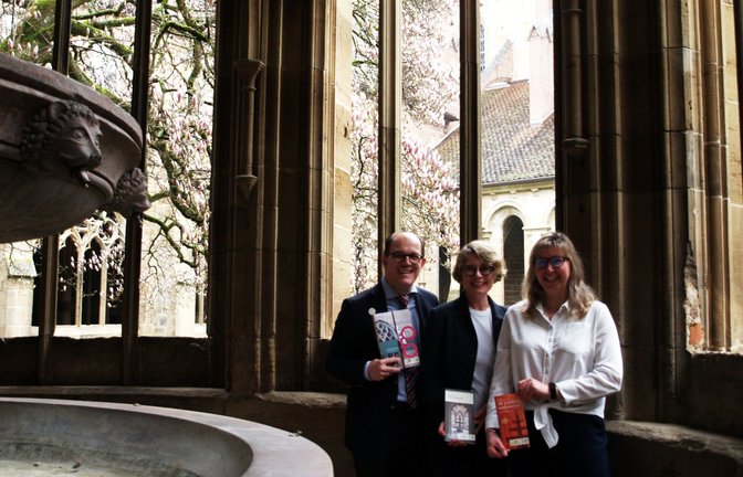 Volles Programm: Was im Jubiläumsjahr im Kloster Maulbronn alles geboten wird, stellen Alexandra Müller, Frank Krawczyk und Patricia Alberth vor.  <span class='image-autor'>Foto: Filitz</span>