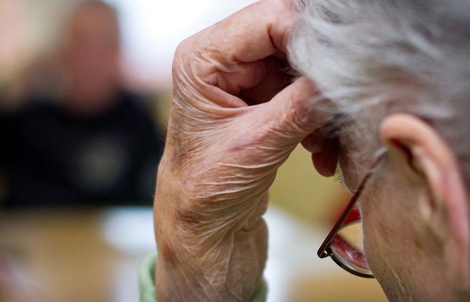 Die Europäische Kommission hat ein weiteres Medikament gegen Alzheimer zugelassen. (Archivbild)<span class='image-autor'>Foto: Patrick Pleul/dpa</span>