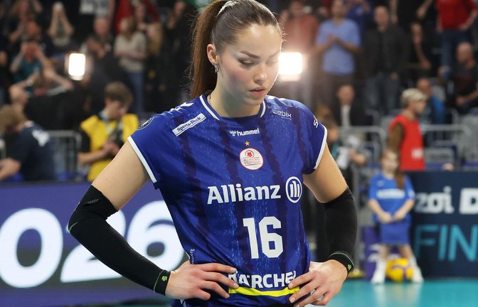 Enttäuschte Außenangreiferin: Mikala Mogensen von Allianz MTV Stuttgart.<span class='image-autor'>Foto: Baumann/Julia Rahn</span>
