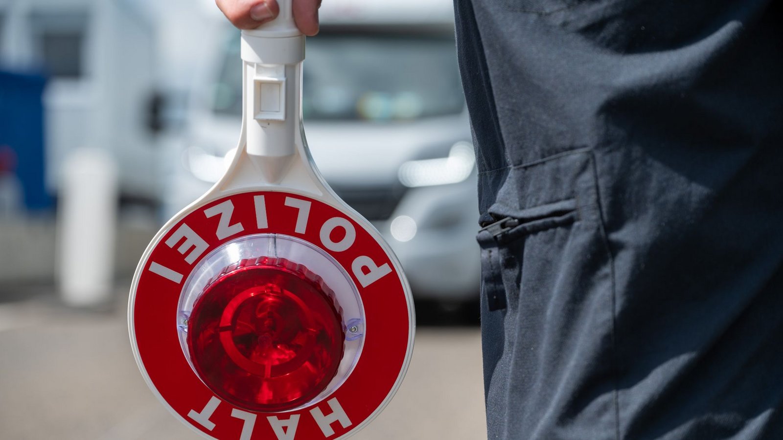 Die Polizei hat nach sieben Wochen Binnengrenzkontrollen eine Bilanz gezogen. (Symbolbild)Foto: picture alliance/dpa/Harald Tittel Die Polizei hat nach sieben Wochen Binnengrenzkontrollen eine Bilanz gezogen. (Symbolbild)Foto: picture alliance/dpa/Harald Tittel