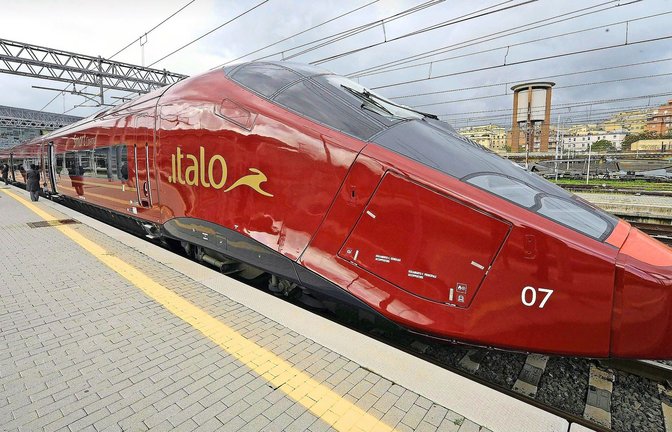 Einer der Vorzeigezüge von Italo, aufgenommen in Rom<span class='image-autor'>Foto: dpa/Maurizio Brambatti</span>