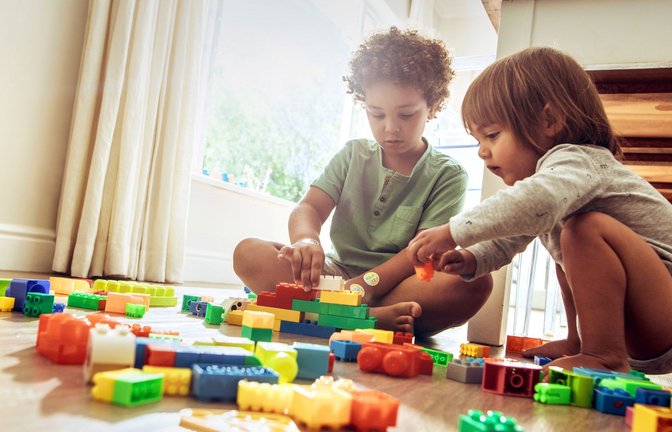 Müssen Kinder mit diesen Bausteinen wirklich schon den Eiffelturm nachbauen können?<span class='image-autor'>Foto: Adobe Stock/Jacob Ammentorp Lund</span>