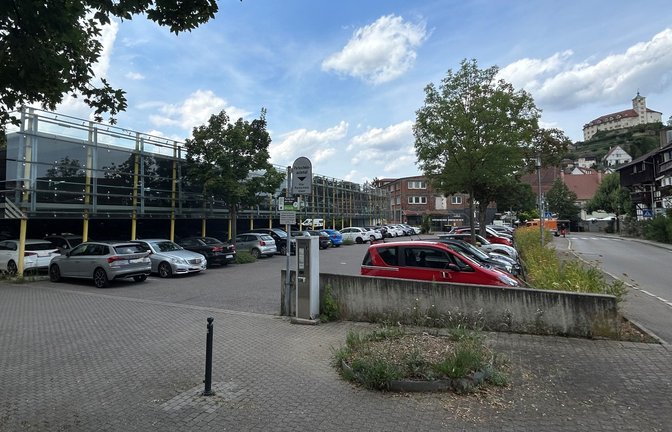 Künftig wird die Ein- und Ausfahrt zum Parkhaus direkt an der Straße Im Mühlkanal sein. <span class='image-autor'>Foto: Mross</span>