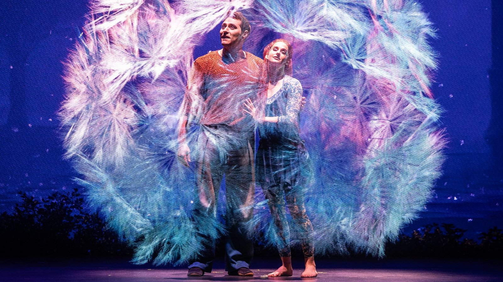 Amber van Wijk und Harley McLeish als Celeste und Ariel in „Alizé“Foto: Anne-Marie Forker Amber van Wijk und Harley McLeish als Celeste und Ariel in „Alizé“Foto: Anne-Marie Forker