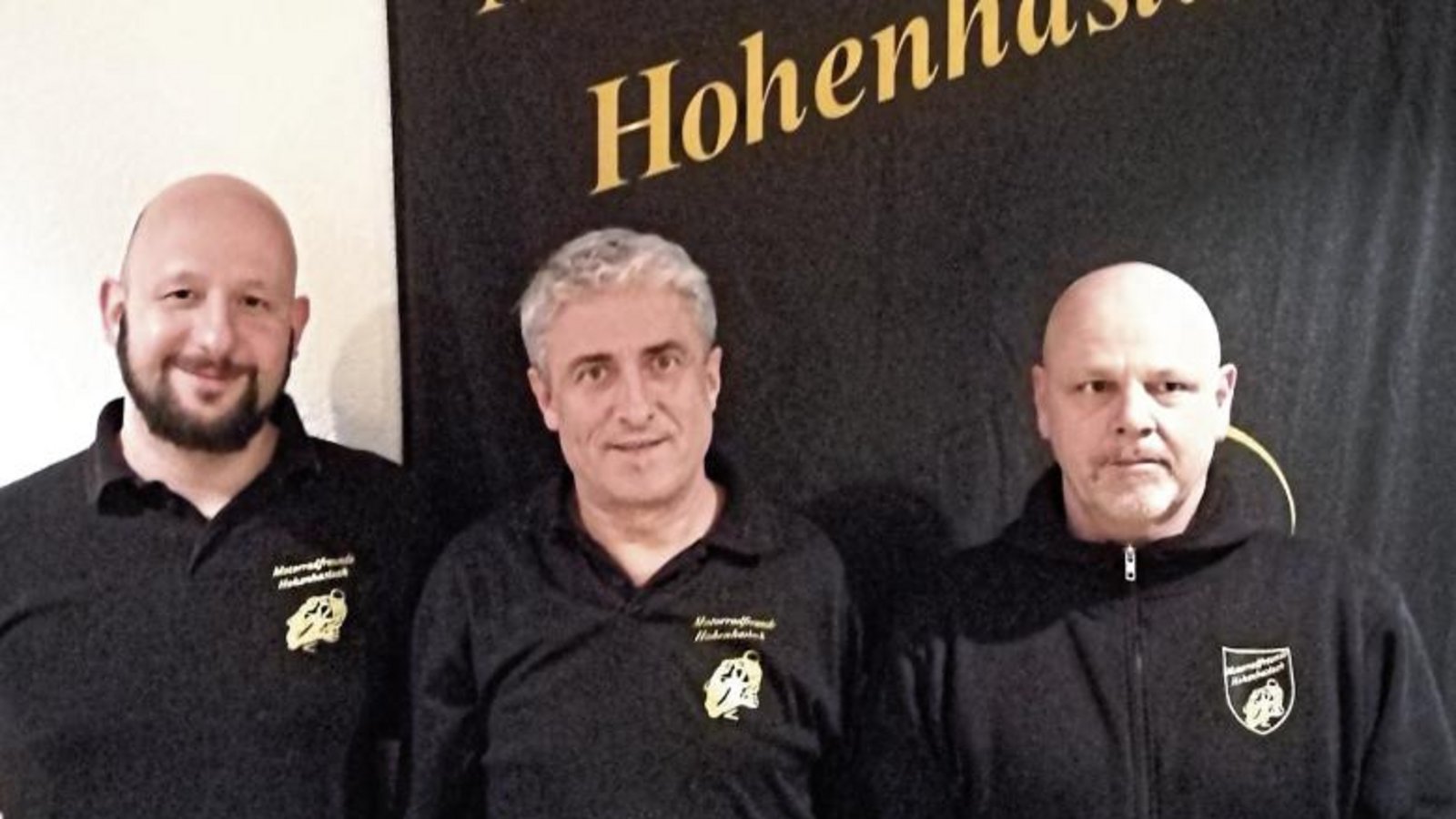 Vorsitzender Erich Wörz (Mitte) mit dem bisherigen zweiten Vorsitzenden Ruben Müller (links) und dem neuen Stellvertreter Ingolf Gröner. Foto: p Vorsitzender Erich Wörz (Mitte) mit dem bisherigen zweiten Vorsitzenden Ruben Müller (links) und dem neuen Stellvertreter Ingolf Gröner. Foto: p