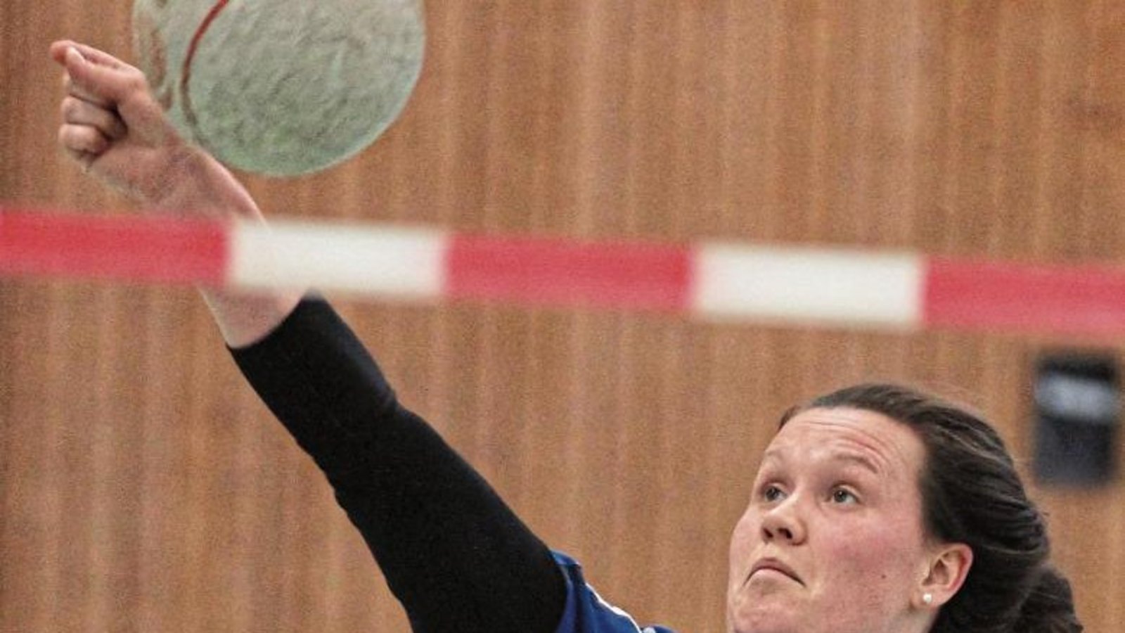 Nach ihrer Babypause kommt TVV-Hauptangreiferin Marie-Therese Rothmaier immer besser rein. Schläge bis auf die Grundlinie gehören wieder zu ihrem Repertoire. Foto: Nachreiner