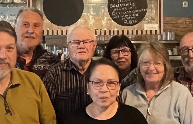 Der Vorstand des VdK Kleinglattbach: Oliver Zöhrer, Lolita Schinkel und Dagmar Schneider (vorne von links) sowie Martin Großmann, Roland Schinkel, Bettina Gänßbauer und Eberhard Berg (hinten von links).  <span class='image-autor'>Foto: p</span>