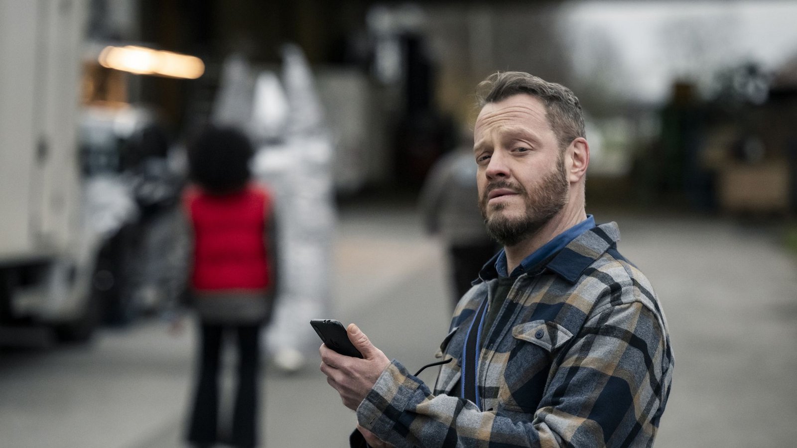 Kommissar Norbert Jütte (Roland Riebeling) beweist bei den Ermittlungen auf dem Studiogelände wieder allerlei Scharfsinn.Foto: WDR/BAVARIA FICTION/Martin Valen Kommissar Norbert Jütte (Roland Riebeling) beweist bei den Ermittlungen auf dem Studiogelände wieder allerlei Scharfsinn.Foto: WDR/BAVARIA FICTION/Martin Valen