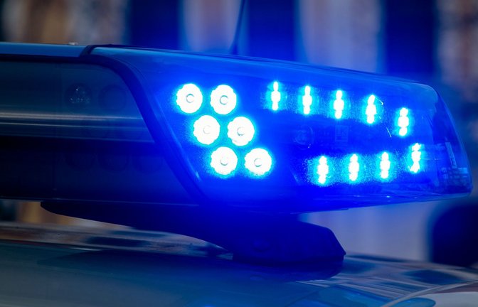 Die Ermittlungen der Polizei dauern an. (Symbolbild)<span class='image-autor'>Foto: Klaus-Dietmar Gabbert/dpa-Zentra/Klaus-Dietmar Gabbert</span>