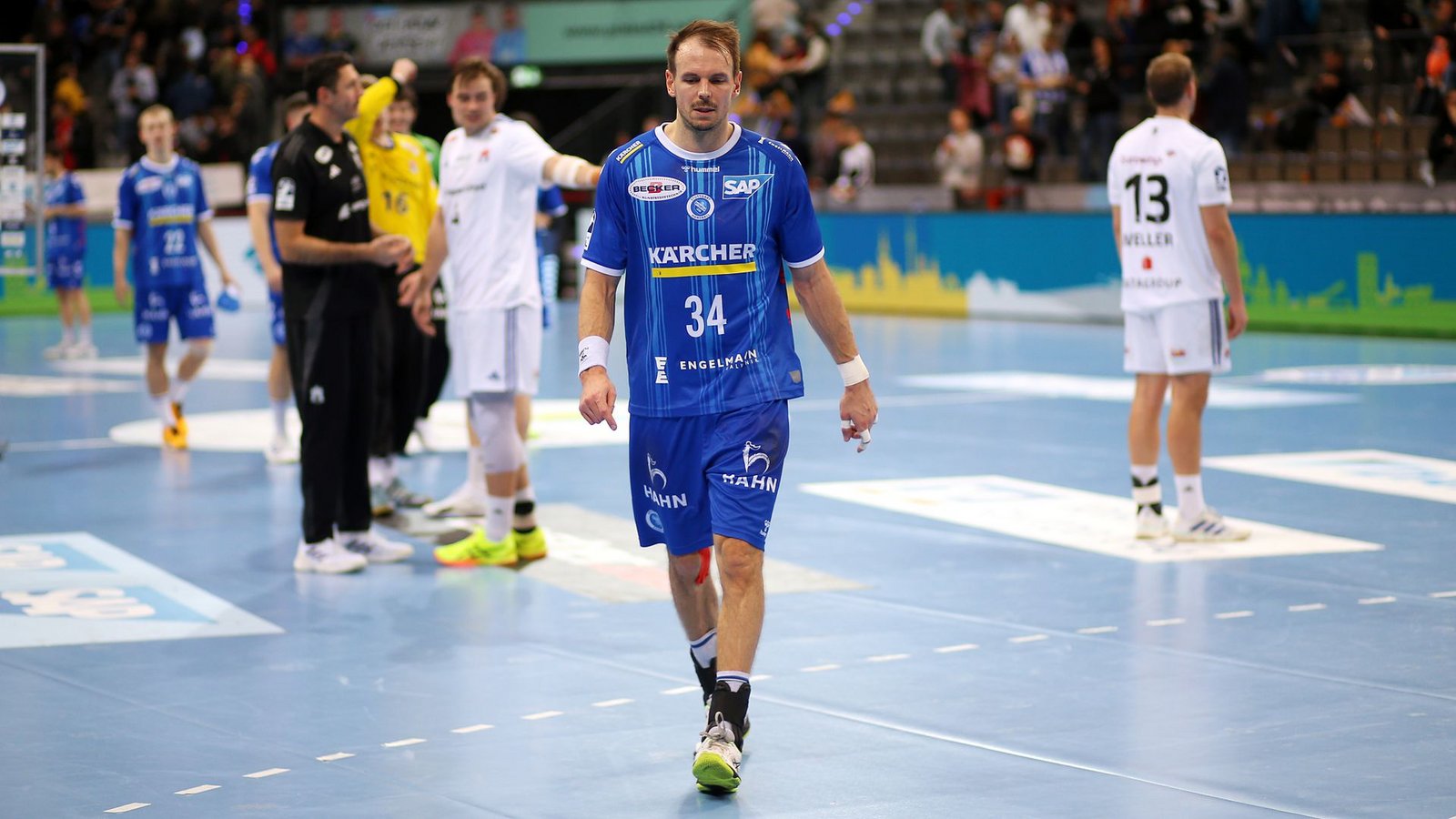 Kai Häfner geht enttäuscht in die Kabine.Foto: Pressefoto Baumann/Julia Rahn