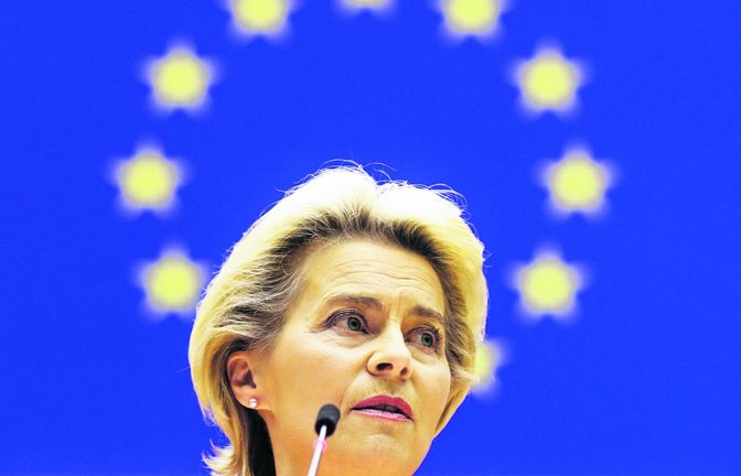 EU-Kommissionspräsidentin Ursula von der Leyen fordert eine größere Unabhängigkeit der EU in Sicherheitsfragen. (Archivbild)<span class='image-autor'>Foto: dpa/Olivier Hoslet</span>
