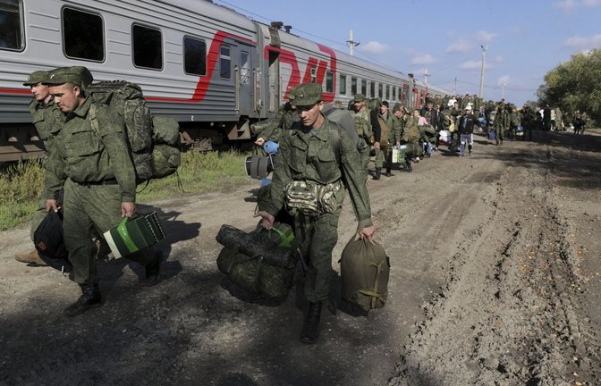 Russland räumt ein, tausende Männer zu Unrecht für den Krieg in der Ukraine eingezogen zu haben (Archivbild).<span class='image-autor'>Foto: dpa/Uncredited</span>