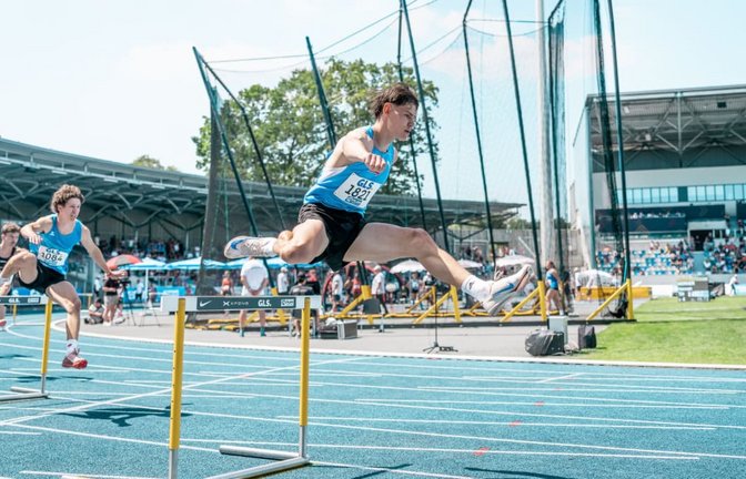 Jannis Gartmann in Wattenscheid bei seinem Rennen über 400 Meter Hürden.<span class='image-autor'>Eibner-Pressefoto/Stefan Mayer</span>